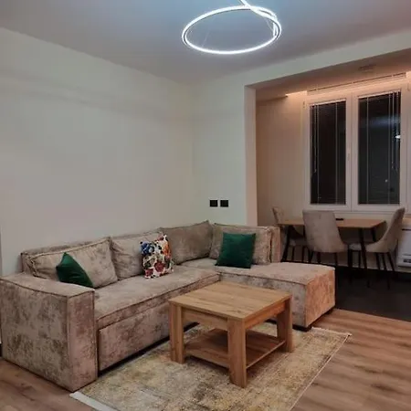 Διαμέρισμα Peace And Luxury In Center, New Bazaar 2 *